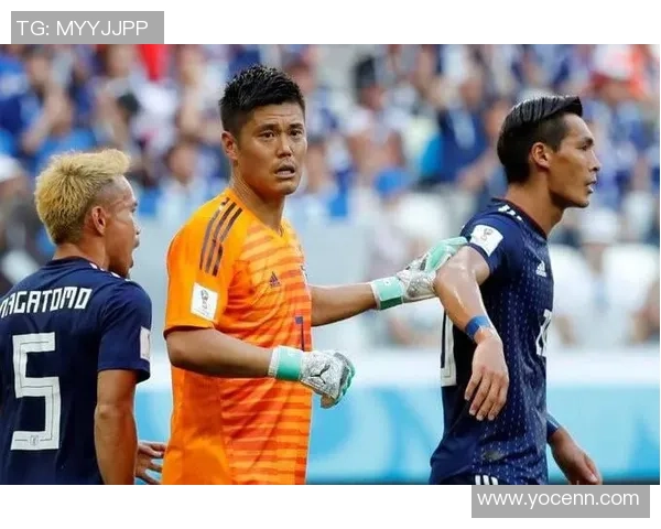 越南足球消极比赛引发争议球迷与媒体对球队表现的不满与反思